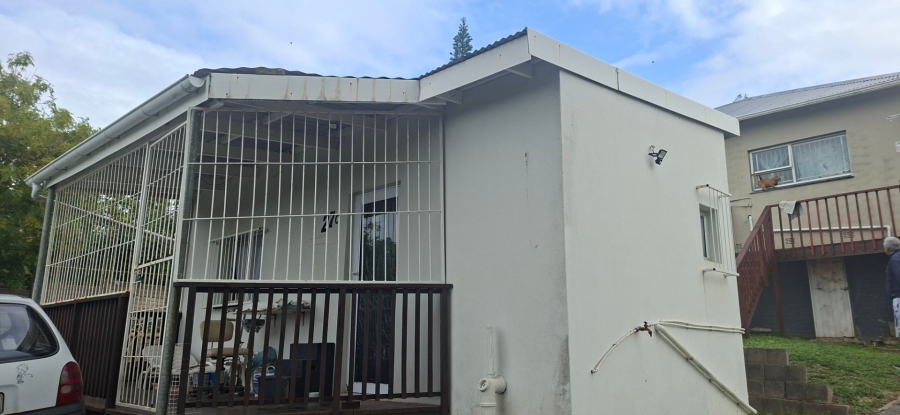 3 Bedroom Property for Sale in Summerpride Eastern Cape